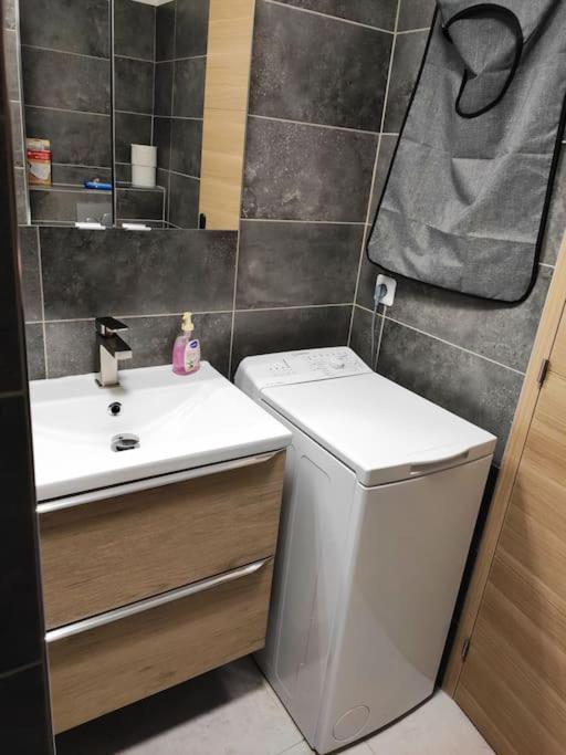 Menton, Appartement/Jardin, Proche Mer Et Centre מראה חיצוני תמונה