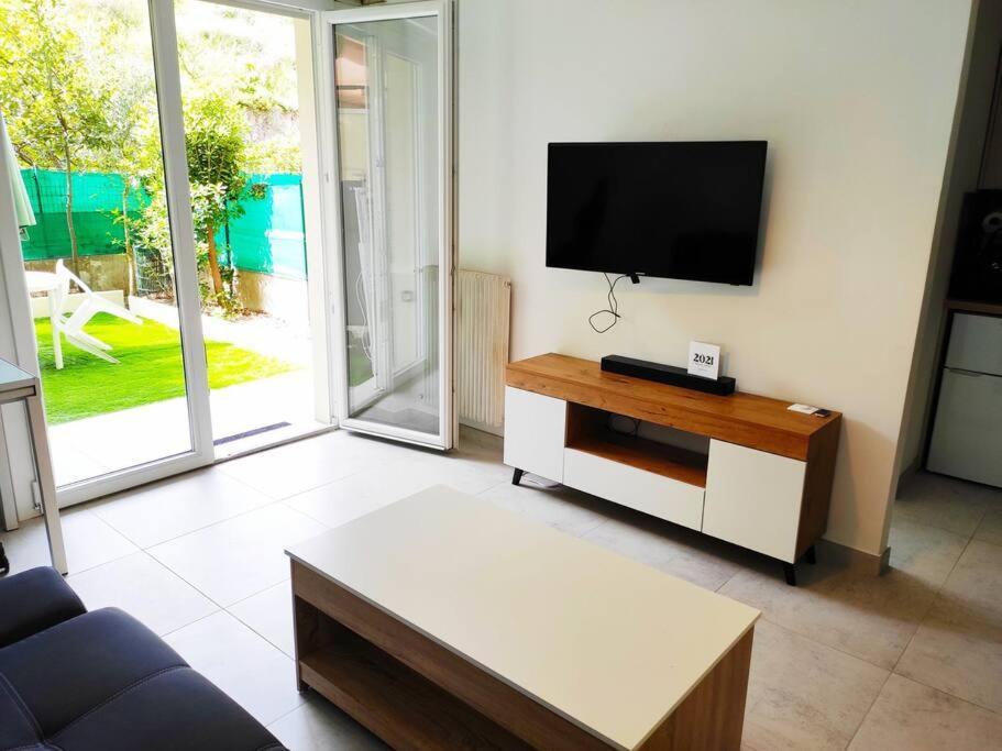 Menton, Appartement/Jardin, Proche Mer Et Centre מראה חיצוני תמונה